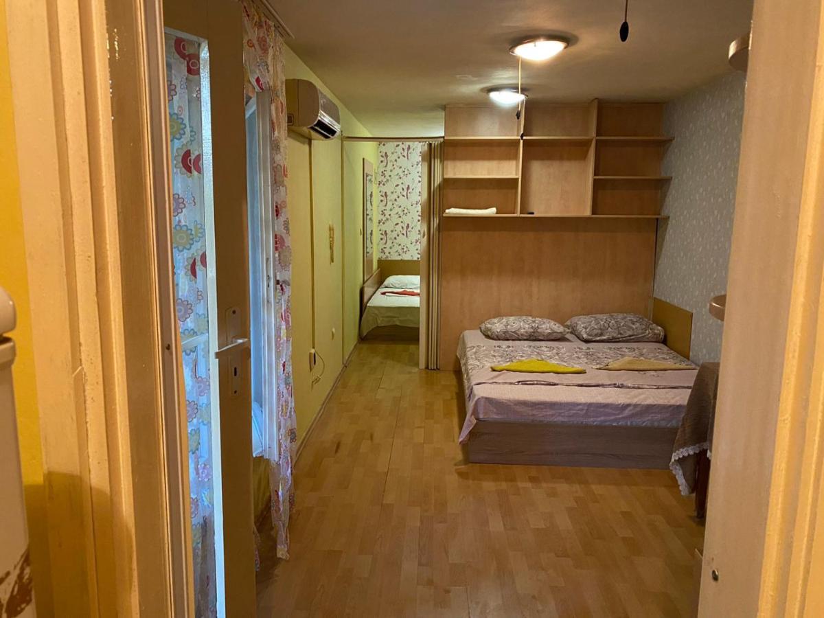 Apartment Karavelov Varna Exterior photo